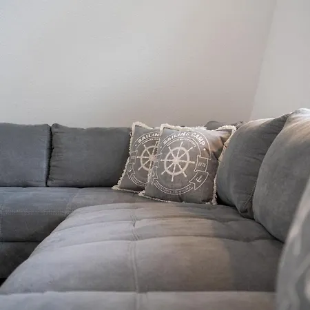 Apartment Miba Mare 
